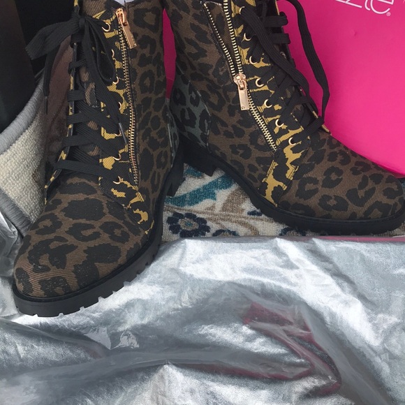 Shoe Dazzle Shoes - Shoe Dazzle Boots